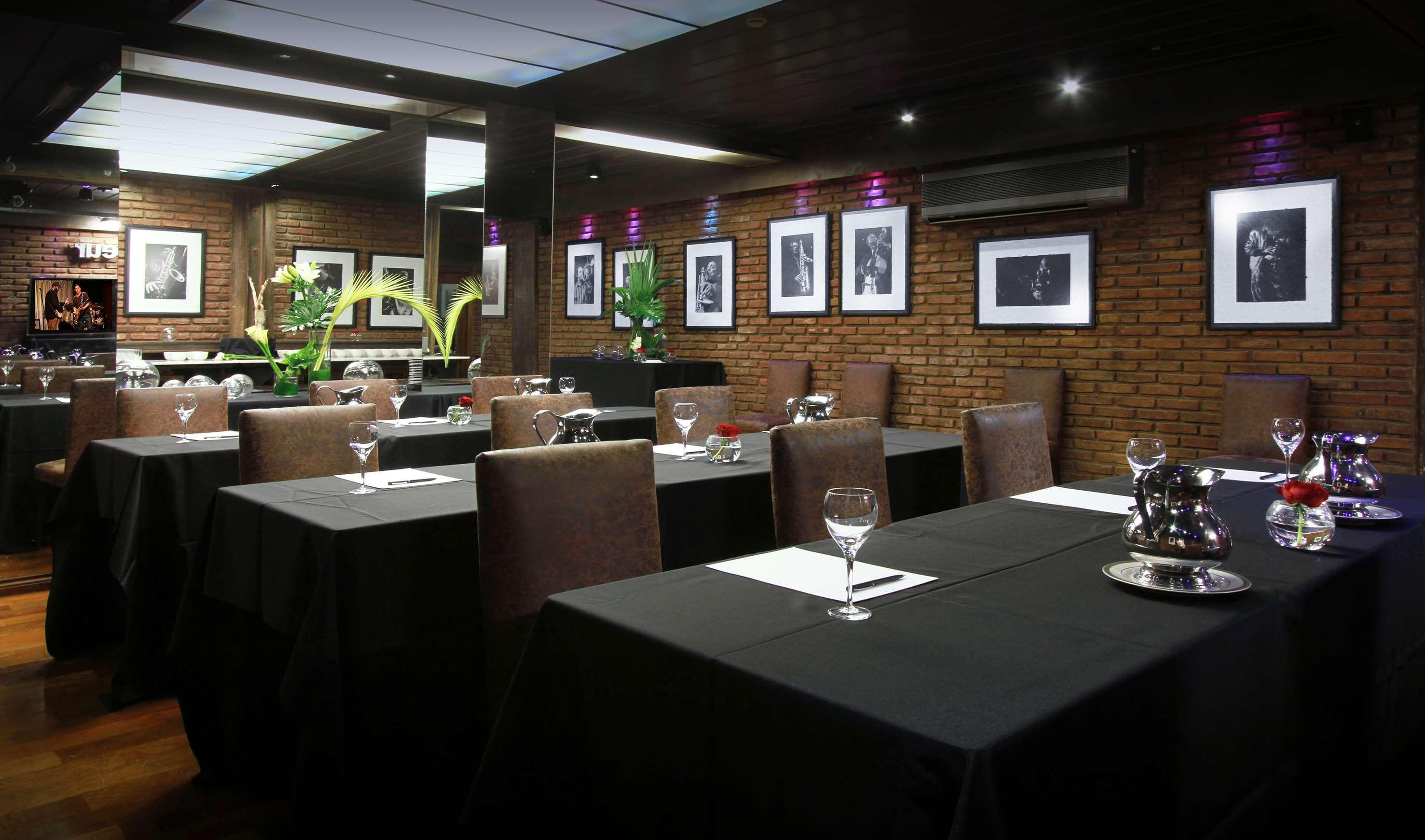 Melia Recoleta Plaza Hotel Buenos Aires Kültér fotó Interior of the restaurant